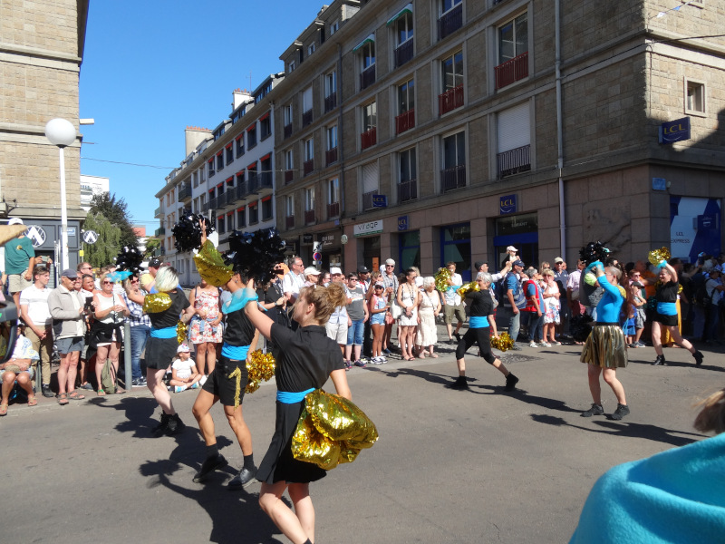 Grande Parade ou Carnaval ?