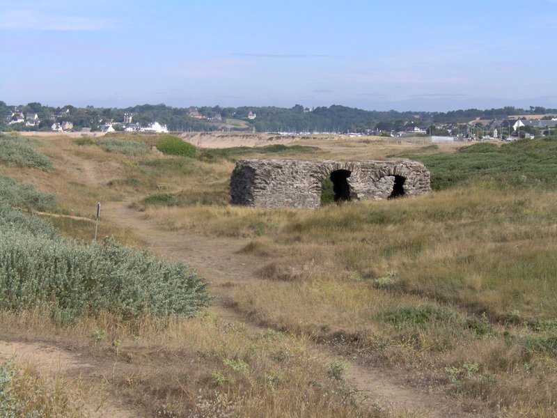 Vestige d’une redoute entre Fort Bloqué et Guidel-Plages