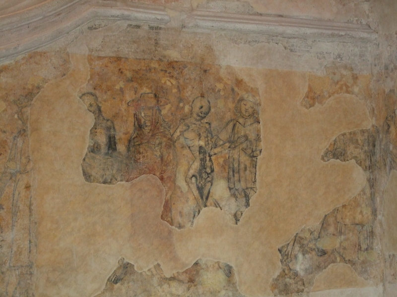 Notre-Dame de Kernascléden : détail danse macabre intérieur de l'église