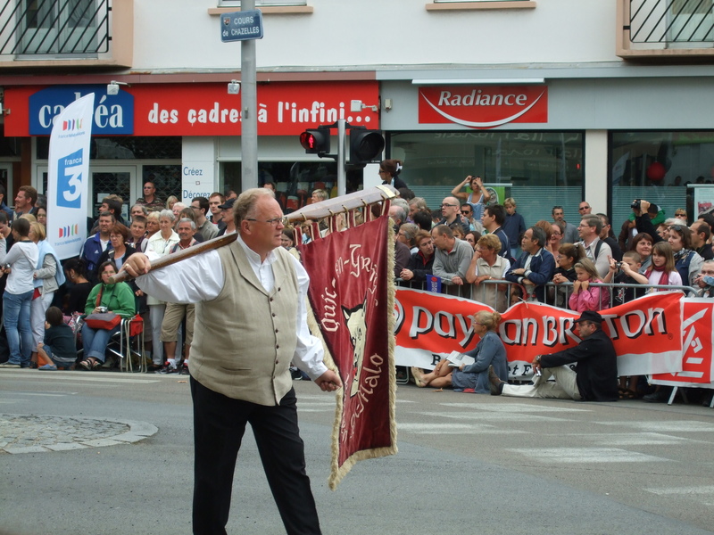 Homme en costume celte festival interceltique 2010