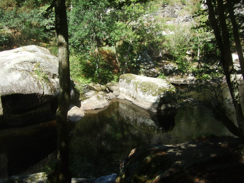 Roches du diable (Finistère)