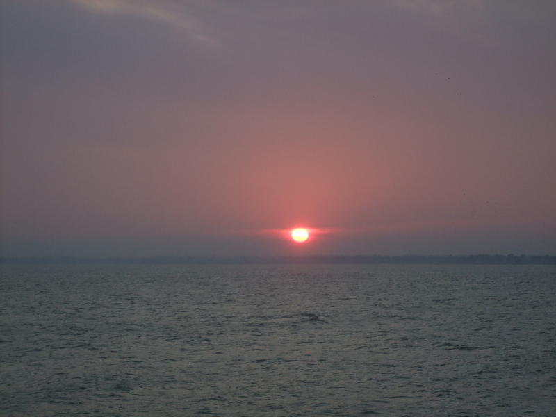 Coucher de soleil rougissant de plaisir :), Sainte-Marine Finistère