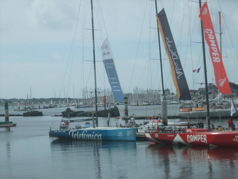 Volvo Race (VOR) 2012 : le Telefonica à quai à Lorient