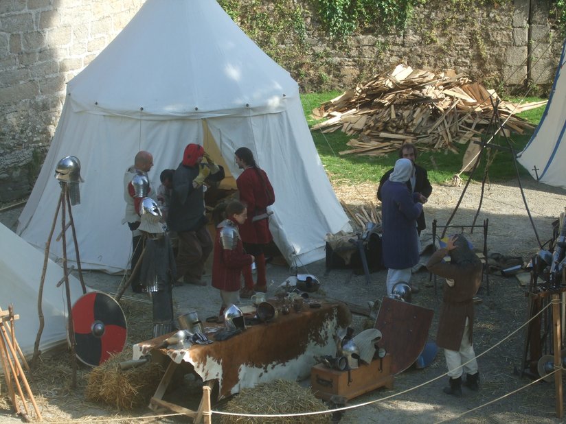 Campement fête médiévale de Dinan